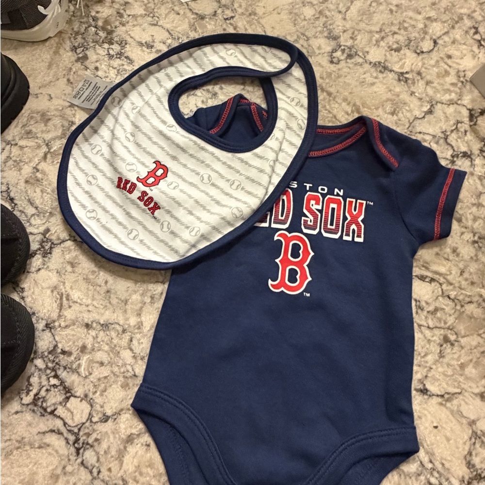 Infant Bodysuit and Bib Set - Navy and White